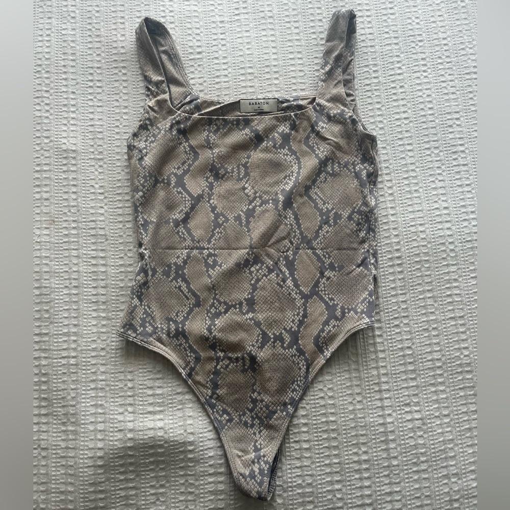 Aritzia babaton snakeskin pattern bodysuit in a size M
